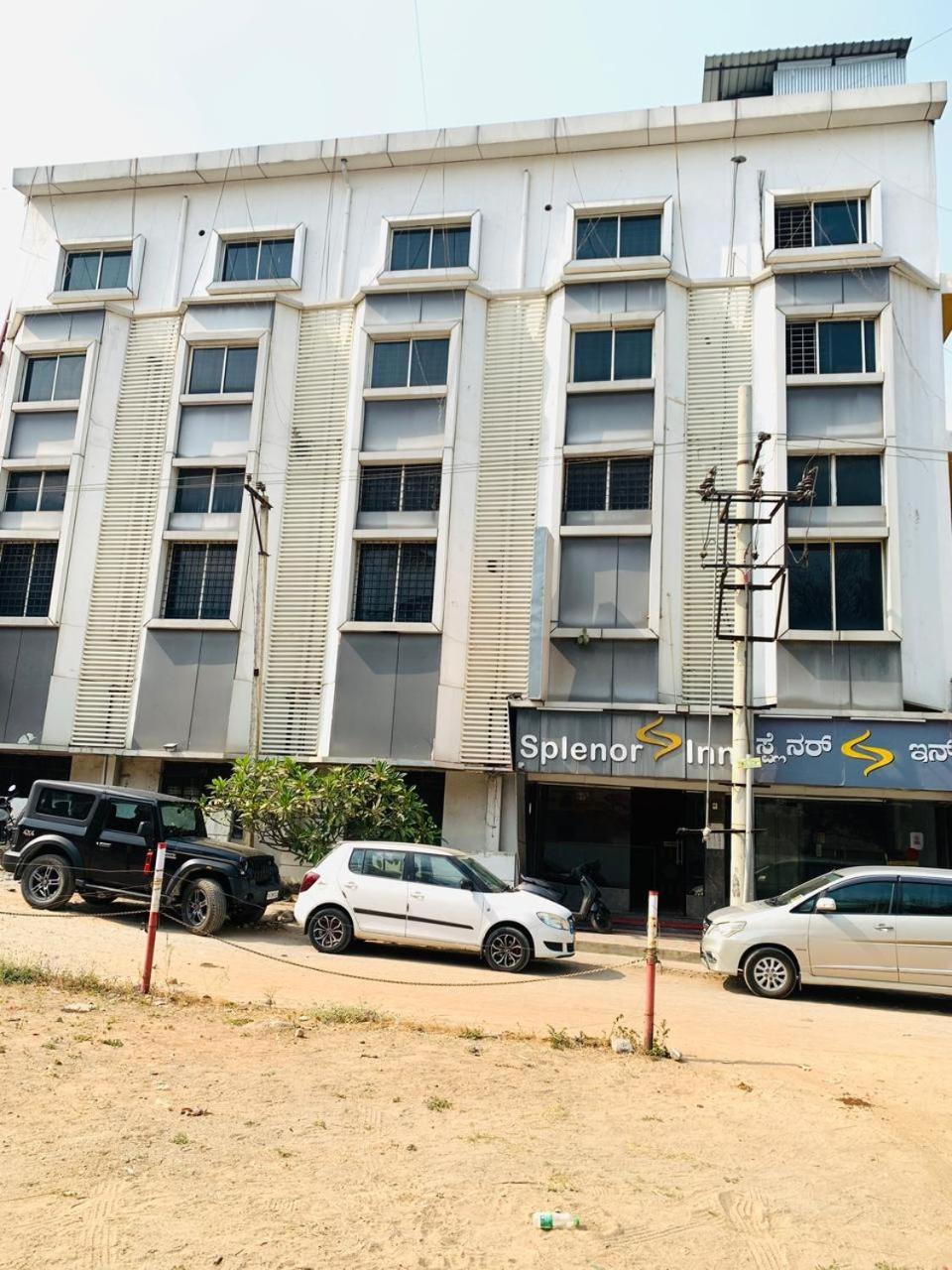 Western Silicon Hotel Kammasandra Buitenkant foto